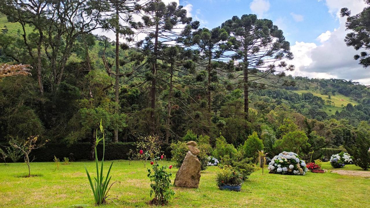 Vila Casa A 14 Km De Gonçalves Exteriér fotografie